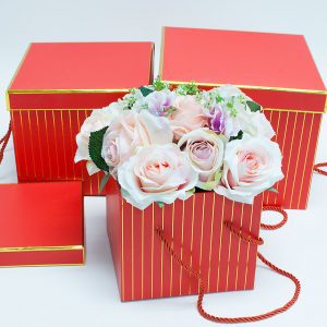 W9455red Red with Golden Grids Square Flower Boxes Set of 3