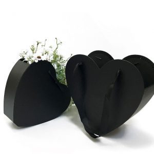 W9679 Black Heart Shape Hanger Flower Box Set of 2