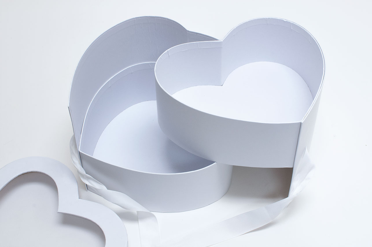 W9849plain-3 Two Tier Heart Shape Flower Box