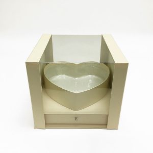 W7246 Ivory Clear Square PVC Flower Box With Heart Shape in the Middle