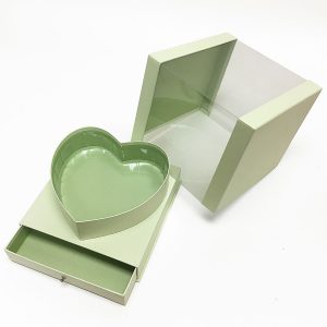 W7248 Light Green Clear Square PVC Flower Box With Heart Shape in the Middle