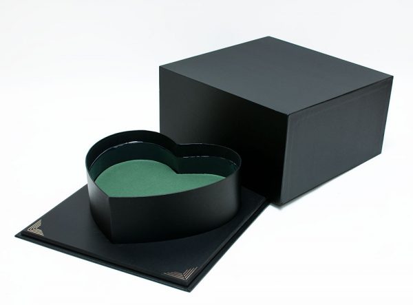 Black Square Flower Box With Heart Shape Container