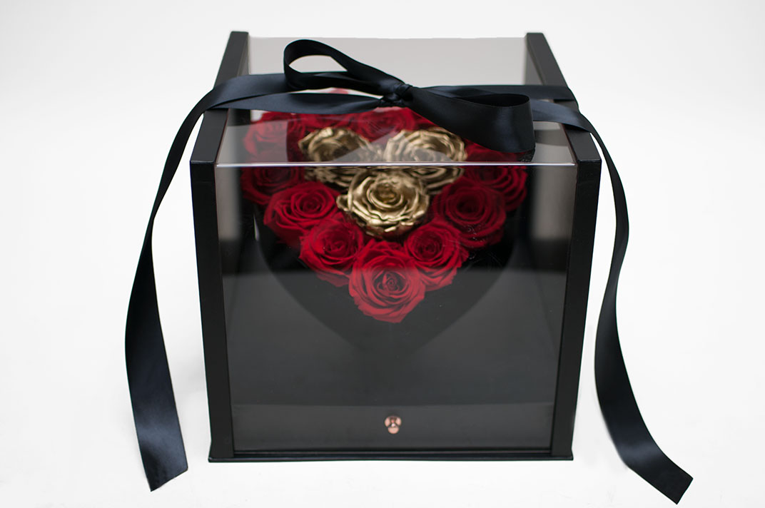 1119Ablk-1 Black Acrylic Square Flower Box Tilted Heart Center And Drawer