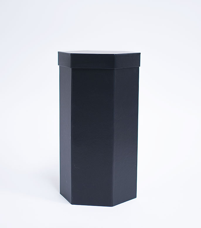 W7355a Black 3 Tier Flower Box