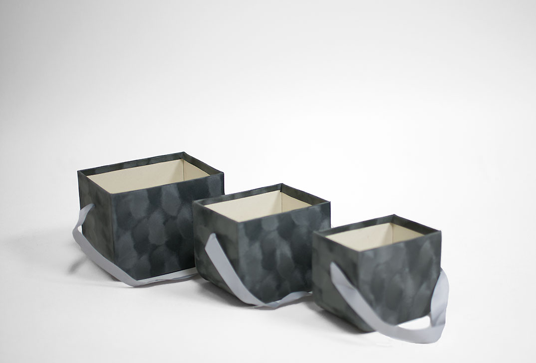w7334-2web Grey Set of 3 Velvet Square Flower Boxes