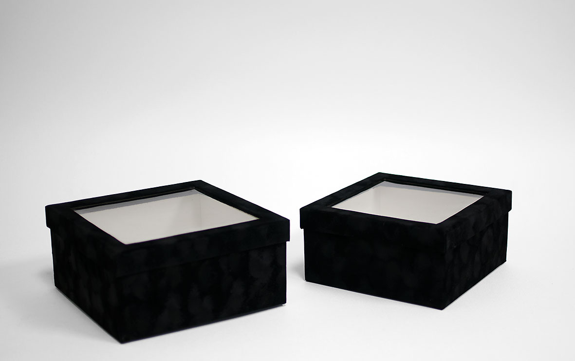 w7335 Black Velvet Square Flower Box with Window Set of 2 w7335 Black Velvet Square Flower Box with Window Set of 2