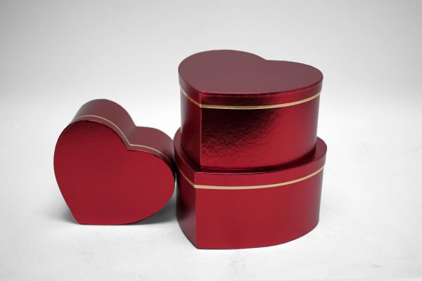 Red Set of 3 Heart Shape Flower Boxes