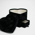 w7800 Black Velvet Heart Shaped Box with Drawer