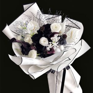 Plastic Black And White Flower Wraps 20 pcs Per Bag
