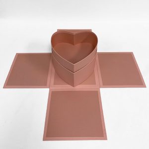 W7193 Pink Square Surprise Box with Double Layer Hearts