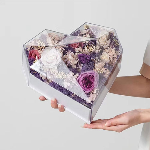 1126AWhite Clear Lid White Diamond Heart Flower Box