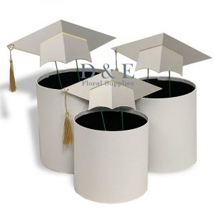 set-of-3-white-graduation-round-flower-box-with-cap