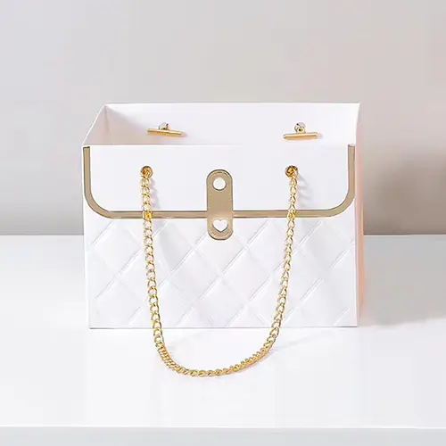 Mini White Bags with Gold Chain (Pack of 4pcs)