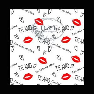 white-te-amo-love-wrapping-paper